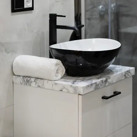 Διαμέρισμα Modern Near The Palace Of Culture And Science By Rent Like *