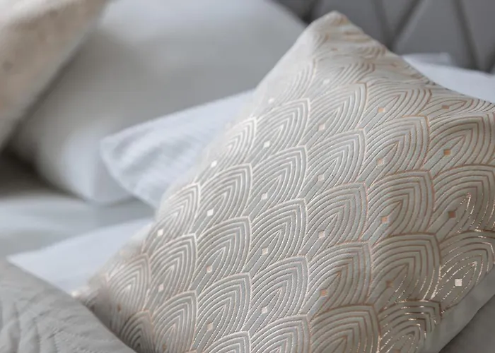 Modern Near The Palace Of Culture And Science By Rent Like