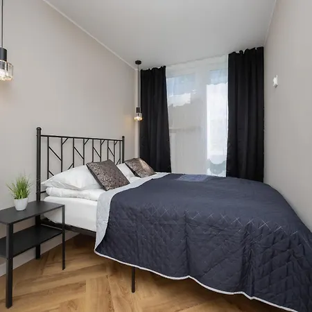 Modern Near The Palace Of Culture And Science By Rent Like Apartment Warschau